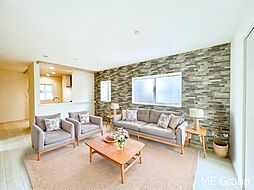 足立区佐野２丁目　新築一戸建て　全３棟