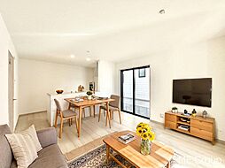 新座市大和田５丁目　２期　新築一戸建て　全３棟