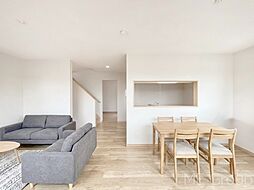 練馬区西大泉２丁目　新築一戸建て　全１棟