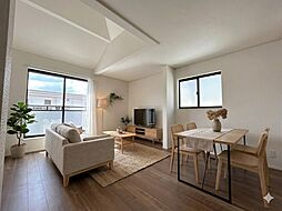 確かな住宅性能の新築一戸建て│西武新宿線　都立家政　徒歩８分　４室・LDK・ロフト６帖