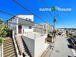 市が尾【主寝室7.8帖&1階22帖超】3路線直行可能　地下車庫～リセールの良い家～青葉区市ケ尾町