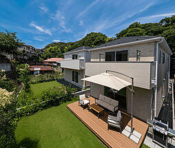 ※　陽射しあふれるお庭付き邸宅　休日はバーベキューもおすすめ　※