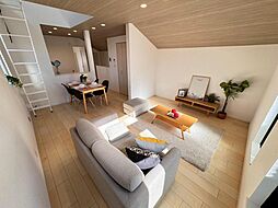 杉並区荻窪1丁目　☆ゆとりの敷地面積77m2超×優雅な2階建に住まう☆