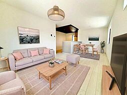 飯田グループホールディングス　TIARA　八王子市館町