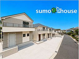 向原【車2台可・並列駐車】全邸100m2超　開放的なLDK＆充実収納の新築邸宅