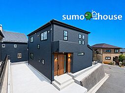 川和町 長期優良住宅 角地、敷地49坪超、18.2帖LDK、SICとパントリー付新邸