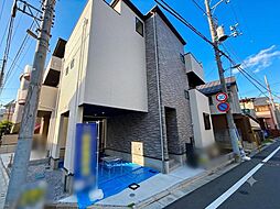 大江戸線「新江古田」駅徒歩11分の立地。LDK19.2帖以上のゆとりあるZEH水準の新築分譲住宅