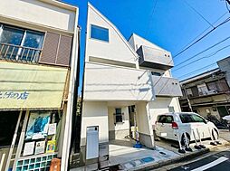 西武新宿線「田無」駅徒歩9分。在宅ワークに便利なライブラリースペース付きの新築戸建住宅です