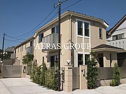 MAISON ARBRE