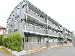 クーラムコート