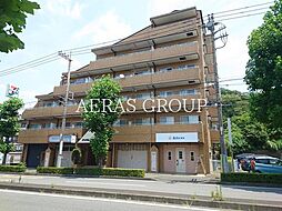 シャトルブラウン