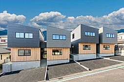 ハウオリテラス C