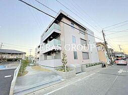 ｄｅｎ ｄｏｕｃｅ デンドゥース