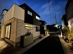 Ｃｒｅｓｔ Ｖｉｌｌａ