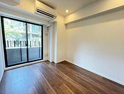 プレジール神宮前