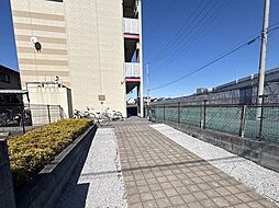 レオパレスコヅチ