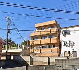 内田マンション 203