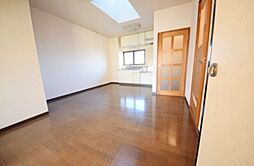 エスティー土屋