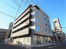 ラ・プランドール 404