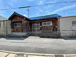 泉佐野市市場東３丁目の一戸建て