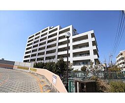 フローラ吹田山手 406