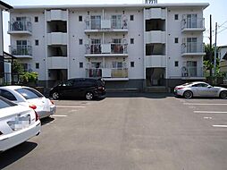 ホワイトハウス（上粕屋） 202