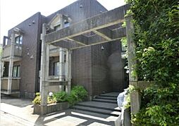 ヴィラ・ウィスタリア A1