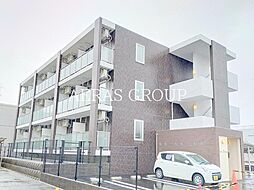 Ｌｕｃｅ Ｓｏｌａｒｅ