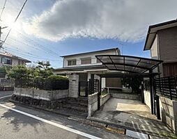 泉南郡熊取町青葉台2丁目の一戸建て