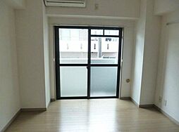 スカイコート新宿第10