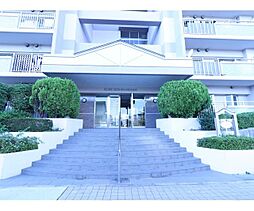 フローレ西神南 302