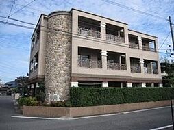 アーザン・ワイ 302