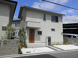 西宮市甲風園３丁目の一戸建て