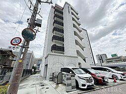 川西市中央町