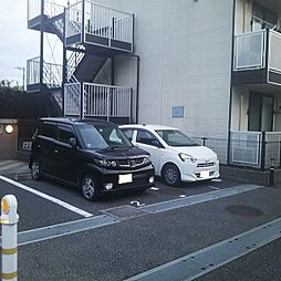 レオパレスカミーリア