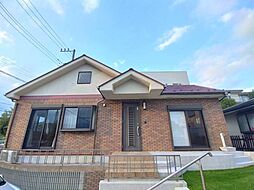 鳶尾五丁目貸家 1