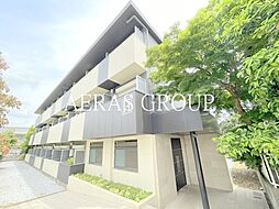 フリースクエアー英