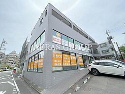 クレセントヒルズ