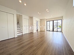 日野市多摩平3丁目　全3棟　新築分譲住宅 3号棟