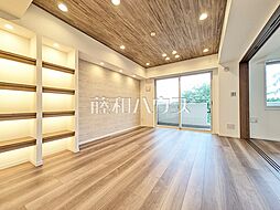 ゼファー久米川ミーティス 4階