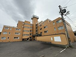 BEVERLY HOUSE II 404