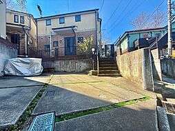 多摩市連光寺６丁目の一戸建て