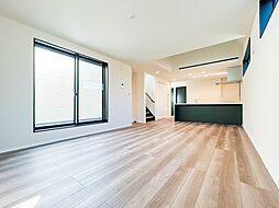 府中市白糸台３丁目の一戸建て