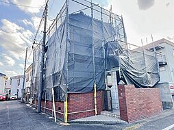 あきる野市二宮東２丁目の一戸建て