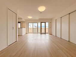 ライオンズグローベルめじろ台 401号室