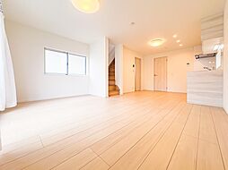 府中市日新町5丁目の一戸建て