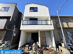 宮内1丁目　ＷＩＣやＳＩＣ等、充実収納完備の3階建て邸宅