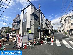 塚越3丁目　前面道路が約8．5ｍと広く駐車もしやすい立地