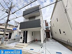 下野毛3丁目　南面にバルコニーのある採光たっぷり3階建て邸宅