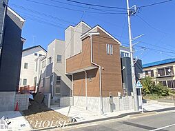 大倉山6丁目　水回り設備が集約プランの2階建て邸宅